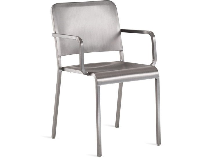 20-06 arm chair