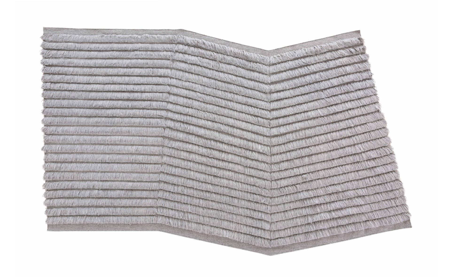 Lines Rug / 5'8" x 9'2" - grey