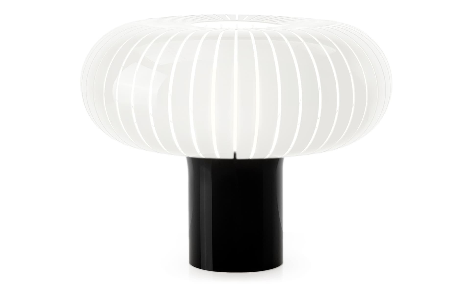 Teresa Table Lamp / white / black