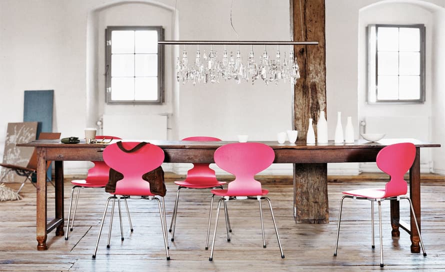 4 leg ant chair color