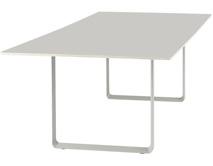 70/70 table