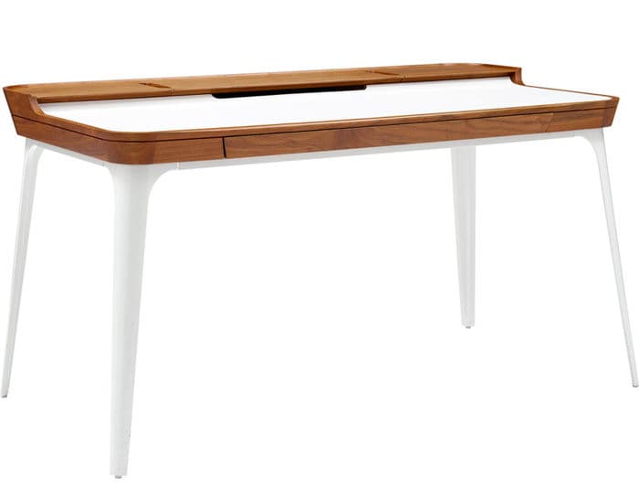 airia desk
