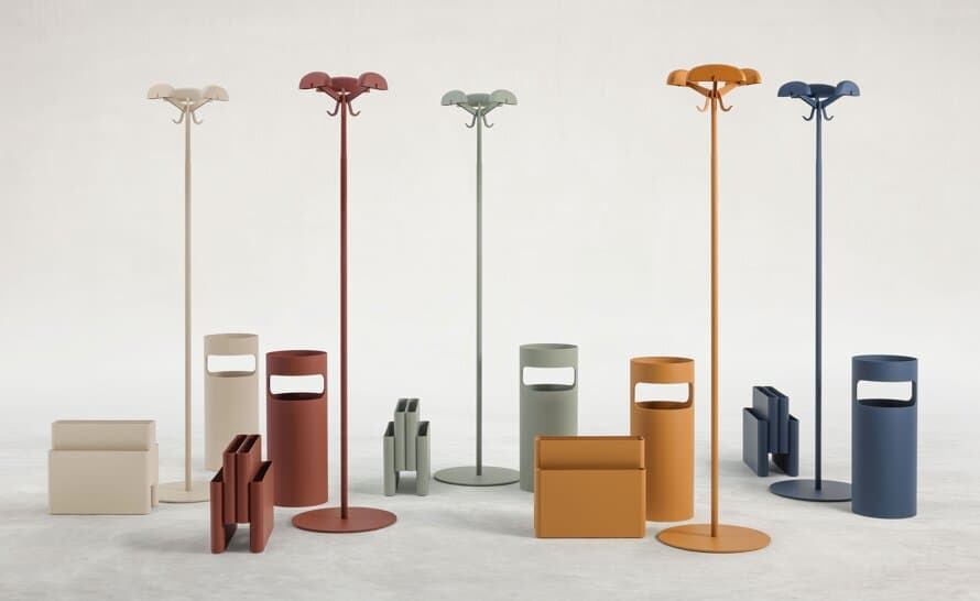 alta tensione coat rack – thumbnail image #4