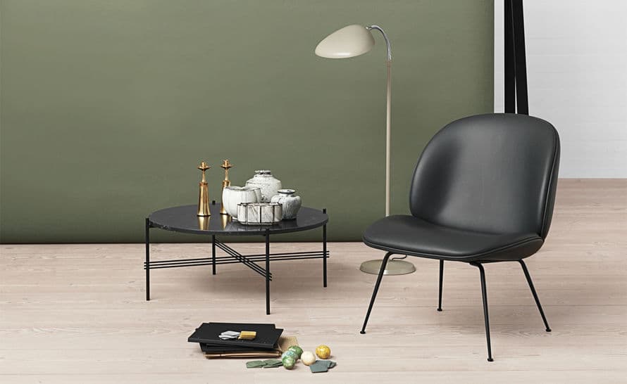 beetle lounge chair with conic base