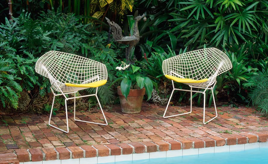 bertoia small diamond chair with seat cushion
