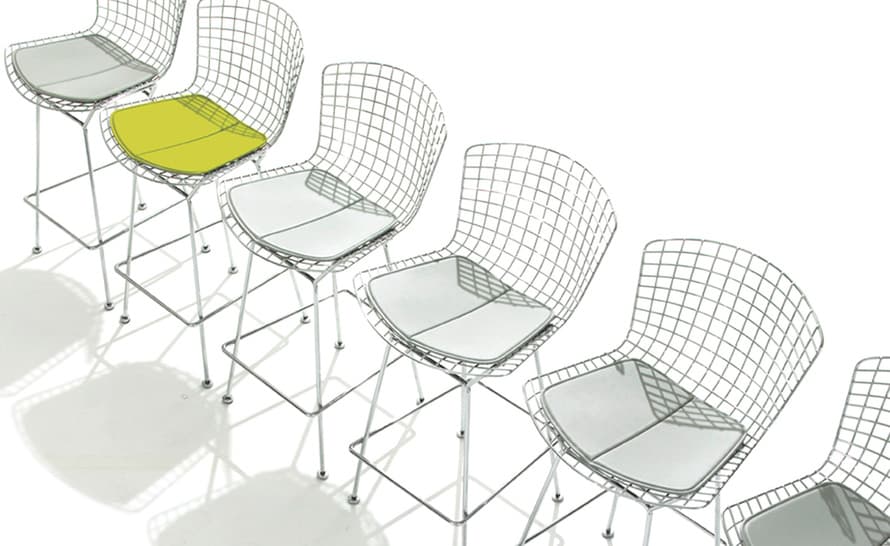 bertoia stool with seat cushion