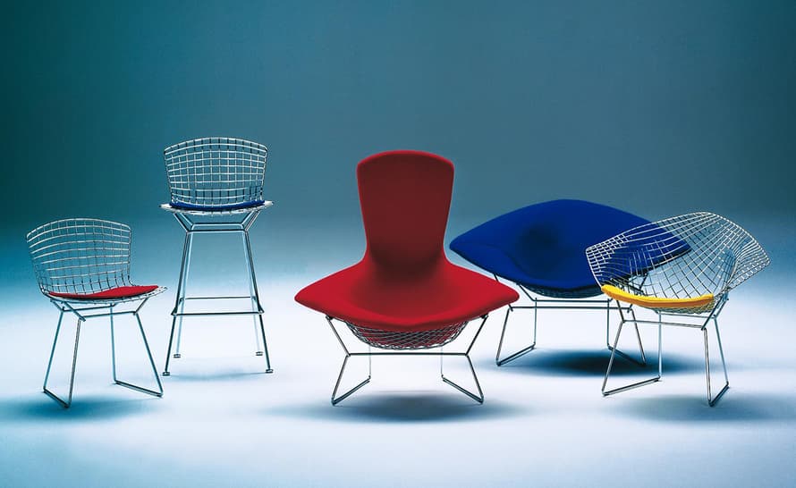 bertoia stool with seat cushion