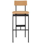 betwixt stool