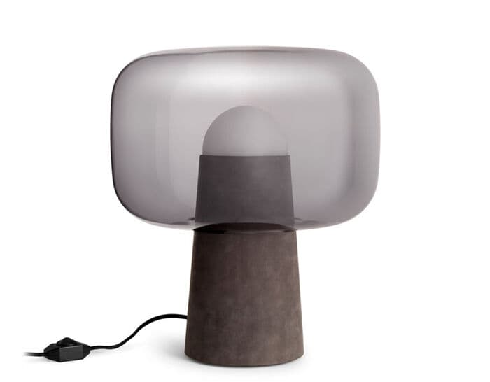 bully table lamp