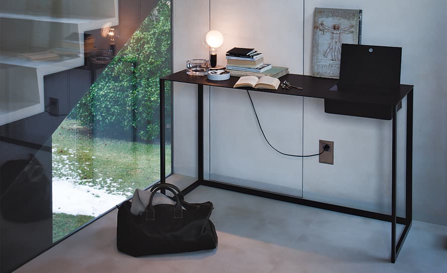 calamo desk – thumbnail image #4