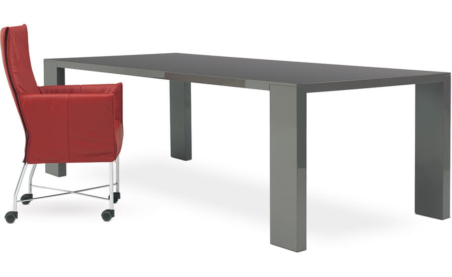 chaplin dining chair