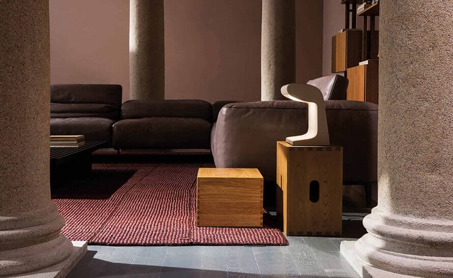 corbusier borne beton lamp