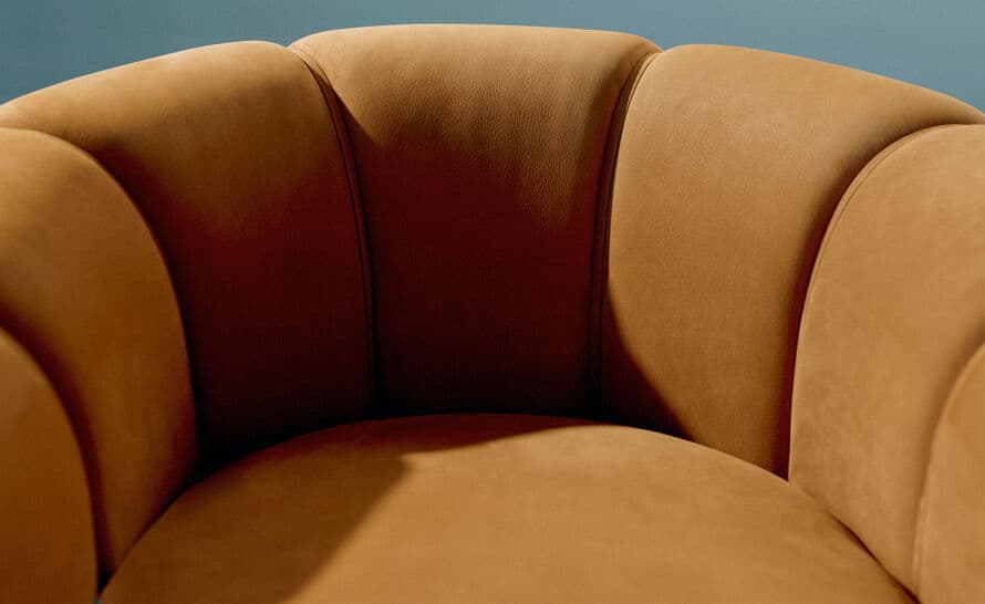 croissant lounge chair