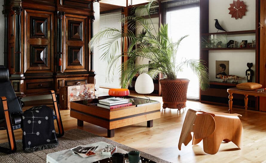 eames plywood elephant