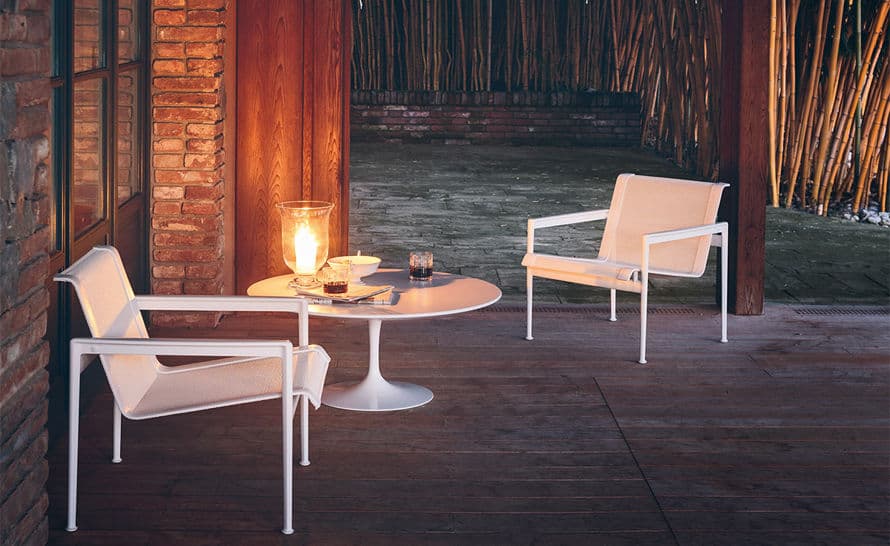 saarinen outdoor coffee table