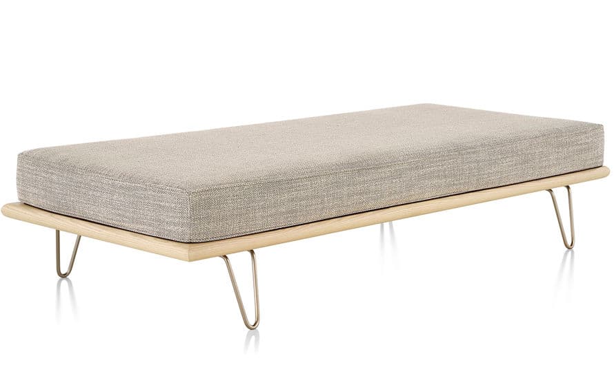 nelson daybed with hairpin legs