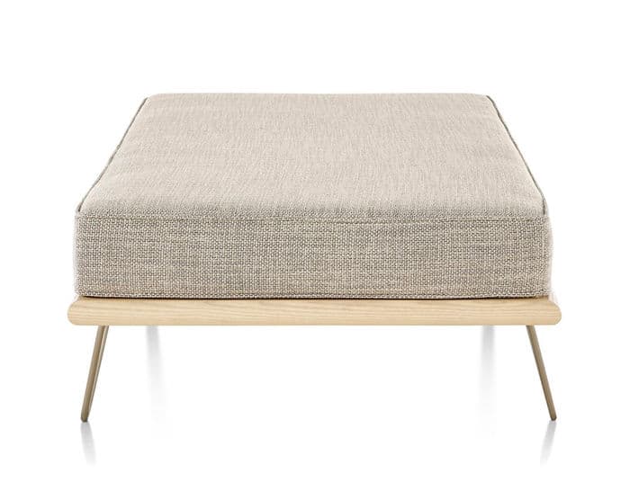 nelson daybed with hairpin legs