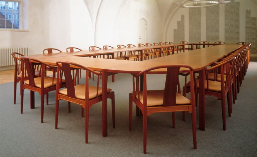 hans wegner china chair