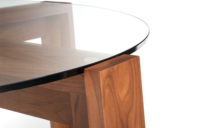 lake round dining table