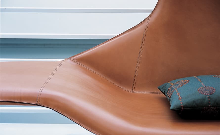 lama lounge chair