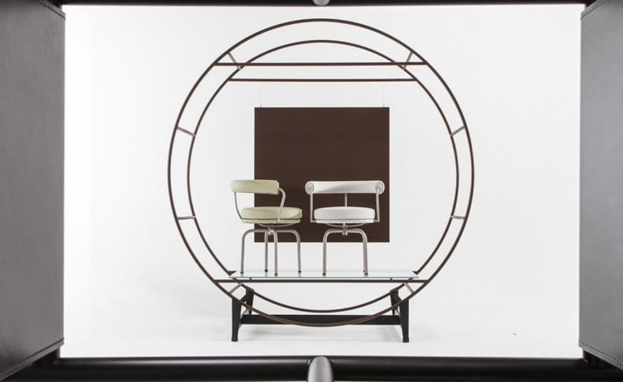 le corbusier lc7 swivel chair