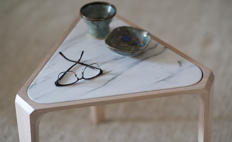 mary's side table 385