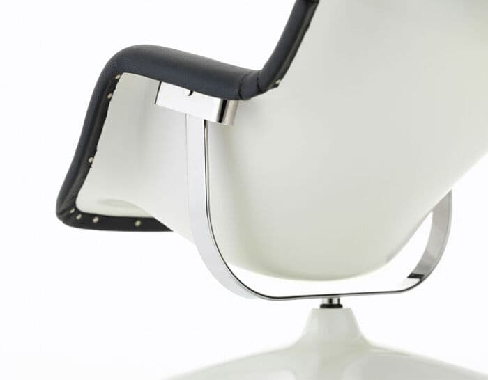 Miniature Karuselli Chair