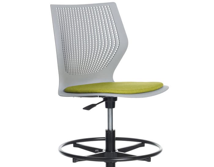 multigeneration high task chair with 5-star base – thumbnail image #4
