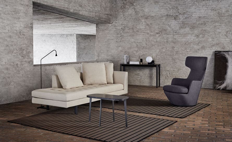 my turn swivel lounge chair – thumbnail image #3