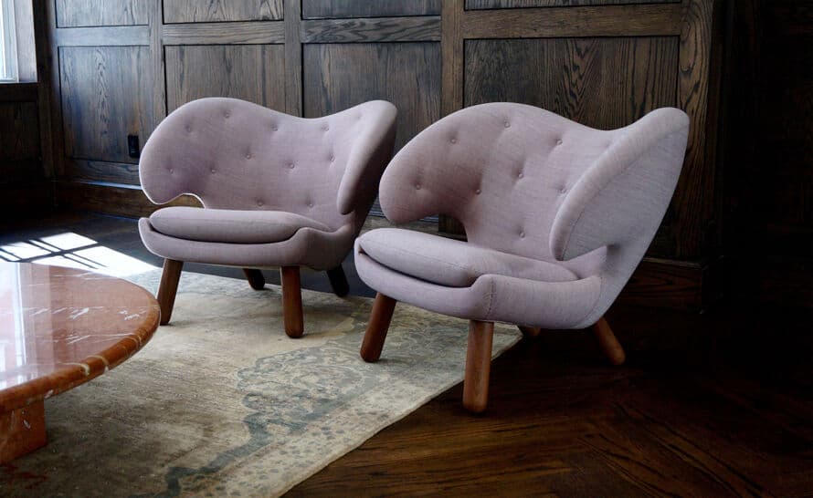 Pelican Chair