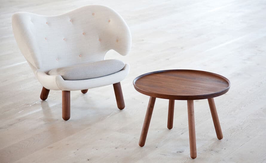 Pelican Table