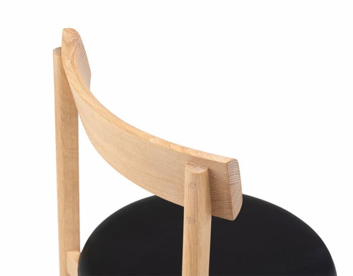 petit three leg chair 797