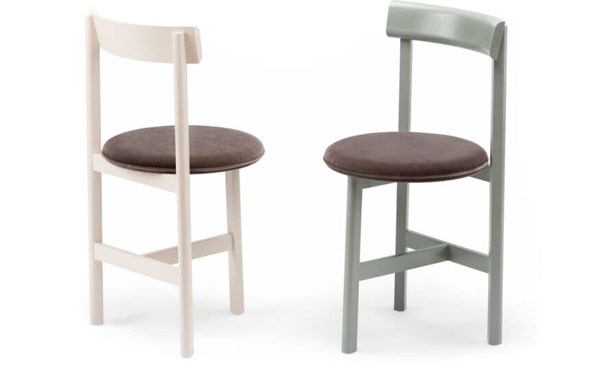 petit three leg chair 797