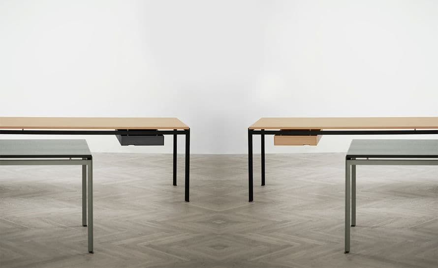 pk52 professor desk