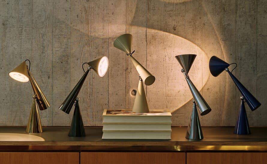 Pose Task Lamp