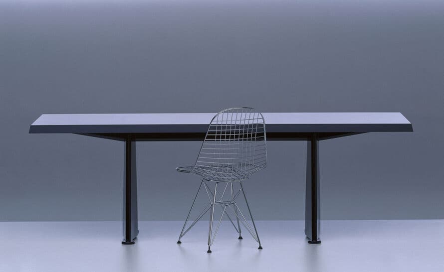 prouvé trapèze table