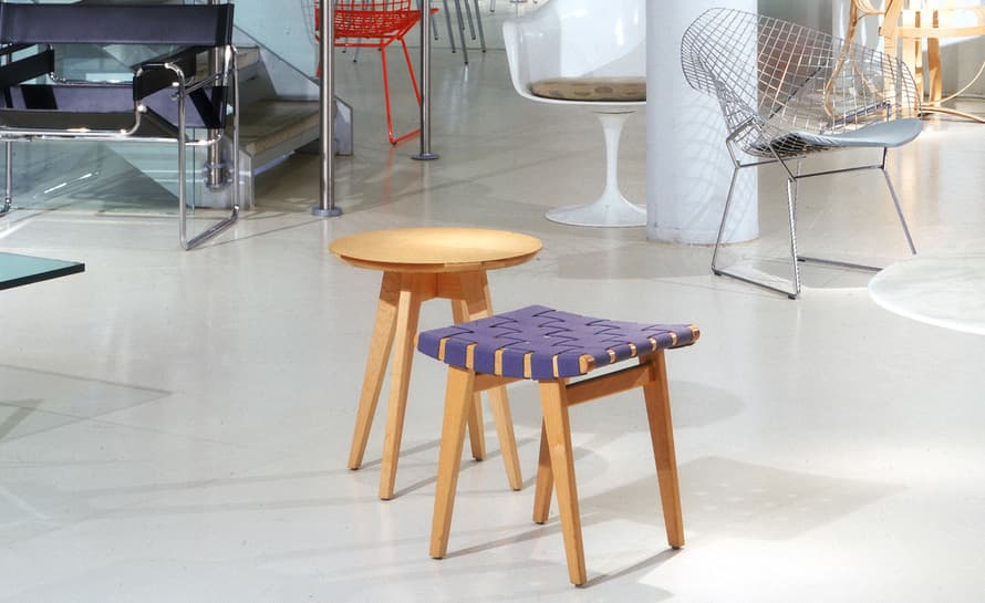 risom round side table