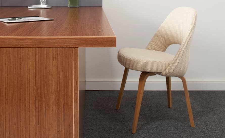 saarinen executive side chair with wood legs – thumbnail image #10