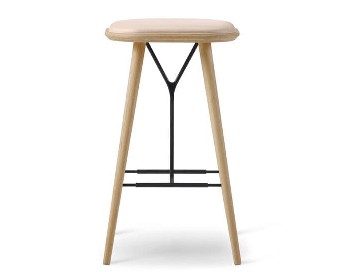 spine wood base stool