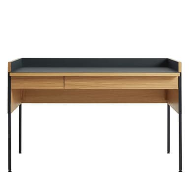 tabloid desk
