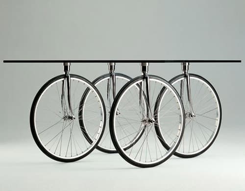 tour table