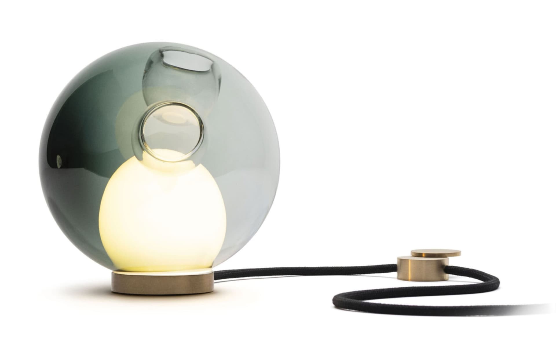 Bocci 28t Table Lamp / LED - 2500K / brass / translucent blue 4