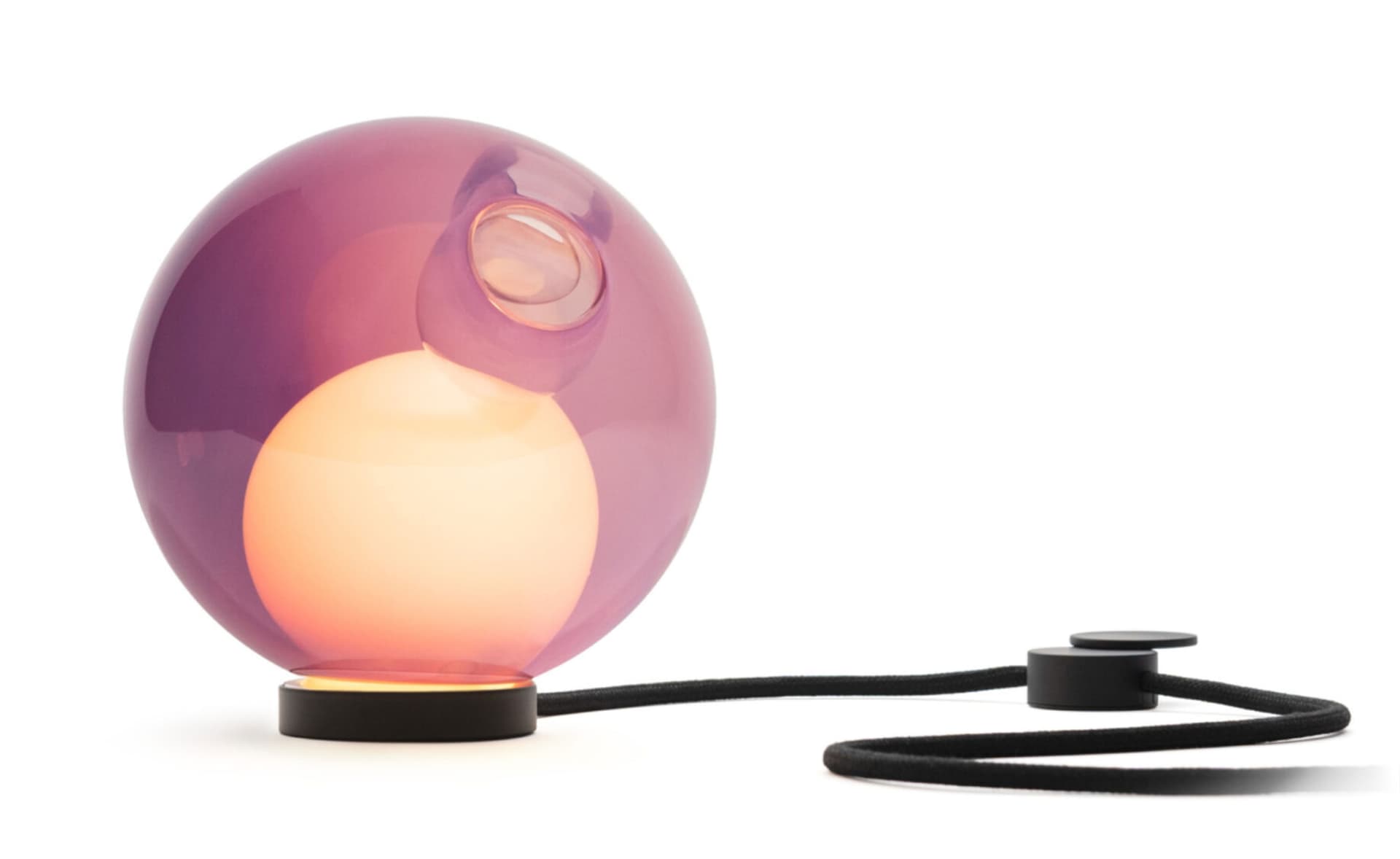 Bocci 28t Table Lamp / LED - 2500K / black / translucent purple 1
