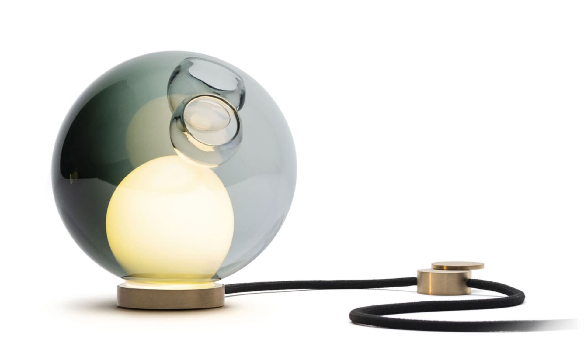 Bocci 28t Table Lamp / LED - 2700K / brass / translucent grey 5
