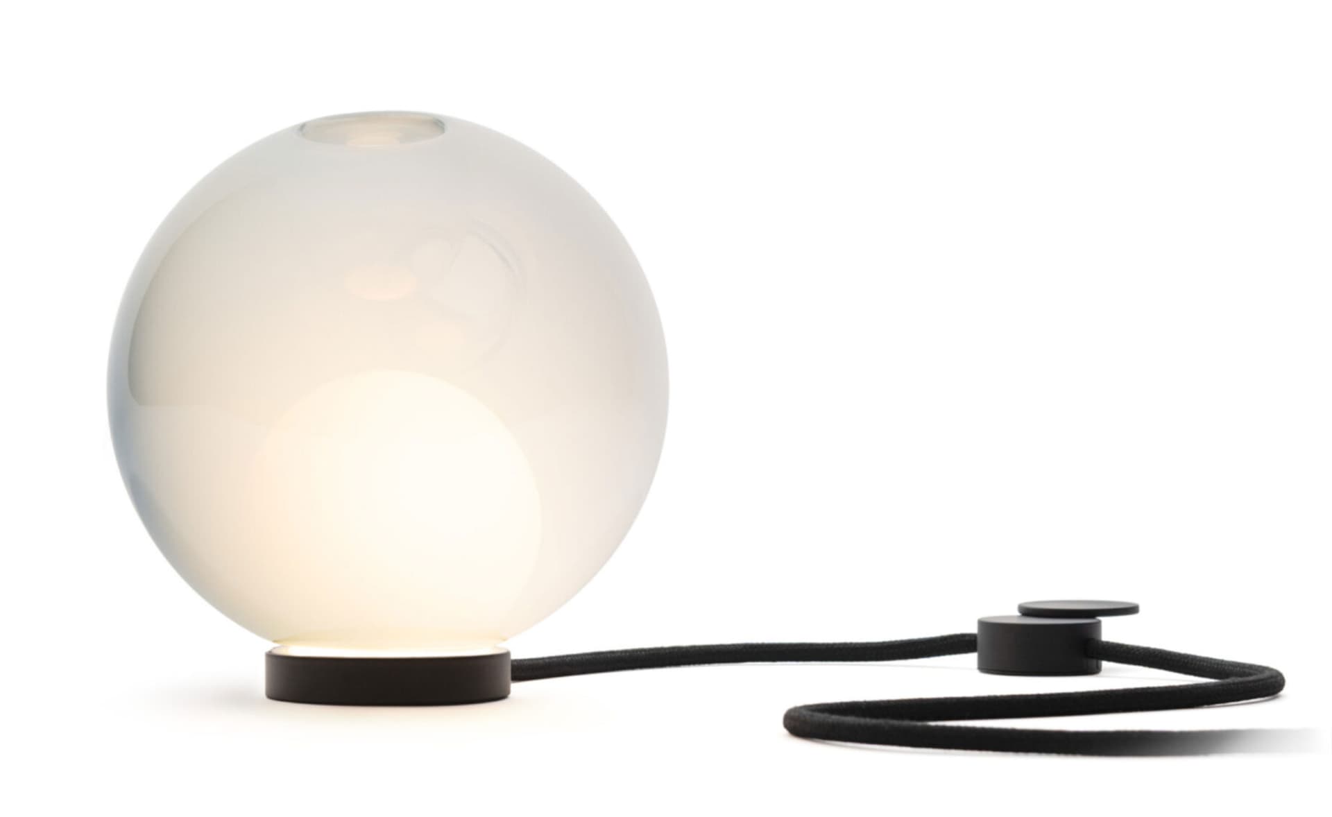 Bocci 28t Table Lamp / LED - 2700K / black / opaque blue 5