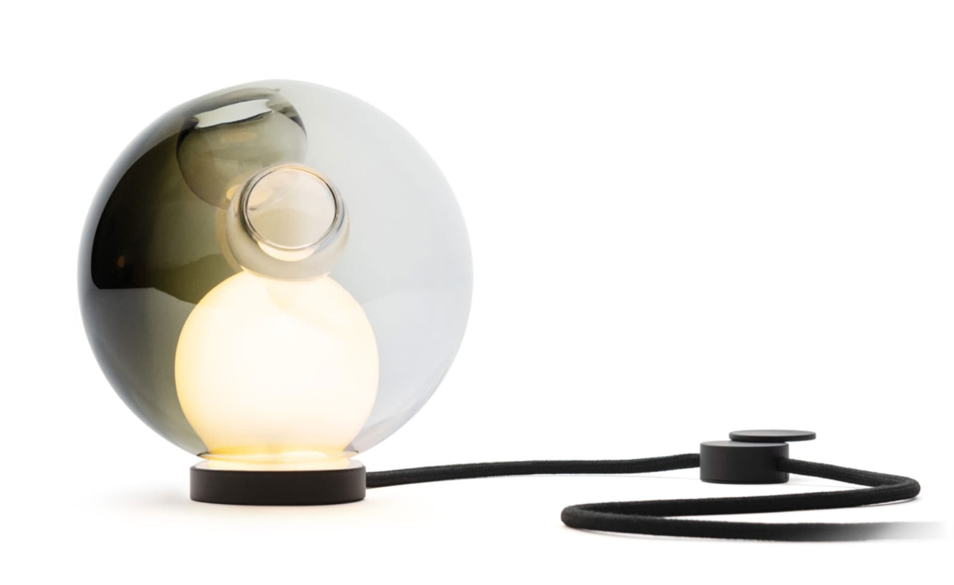 Bocci 28t Table Lamp / LED - 3000K / black / translucent grey 2