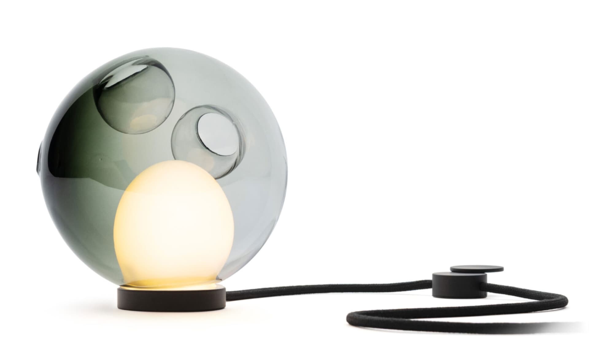 Bocci 28t Table Lamp / LED - 3000K / black / translucent grey 4