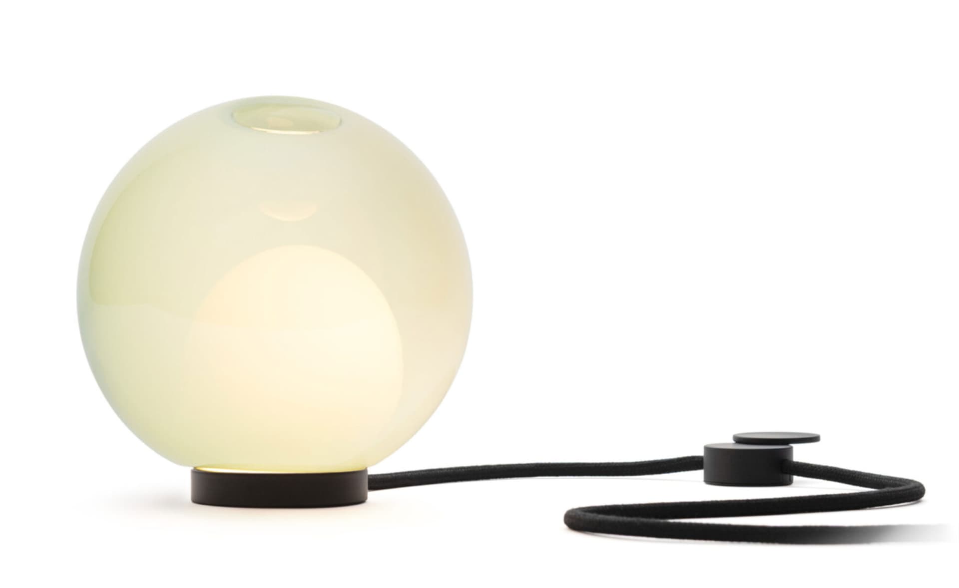 Bocci 28t Table Lamp / LED - 3000K / black / opaque green 4
