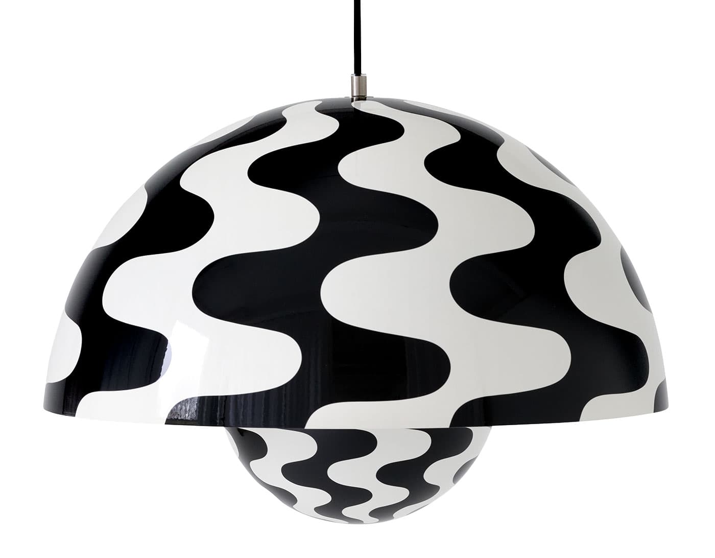Flowerpot VP2 Pendant Lamp / patterned black & white / black cord