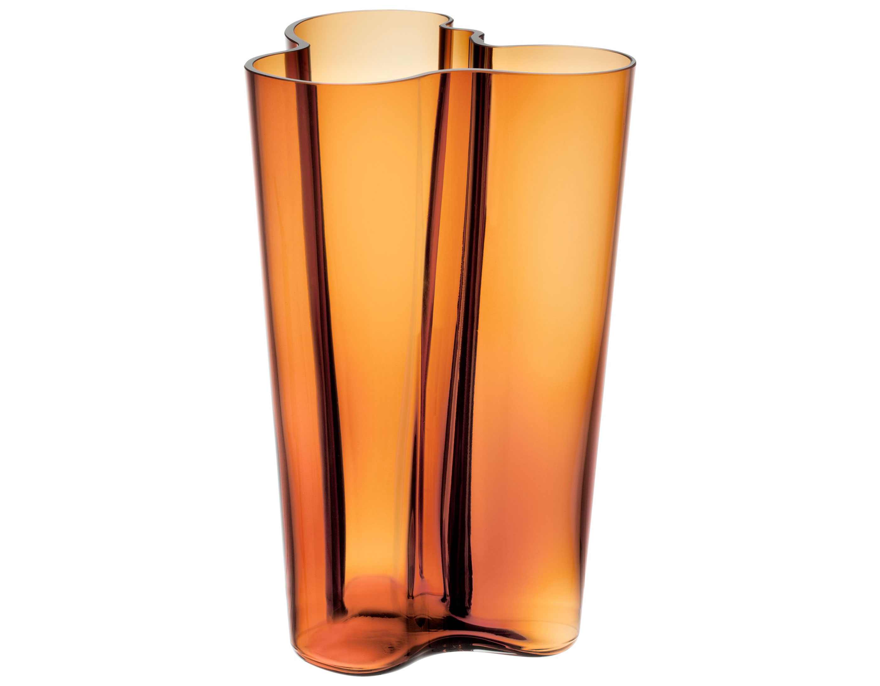 Finlandia Vase by Alvar Aalto for Iittala Finland | hive